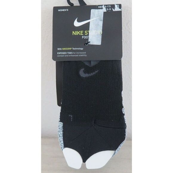 Nike SX7827 Men's Sz 6-7.5 Women's 7.5-9 Black Studio Footie Toeless Grip Socks - Picture 1 of 3